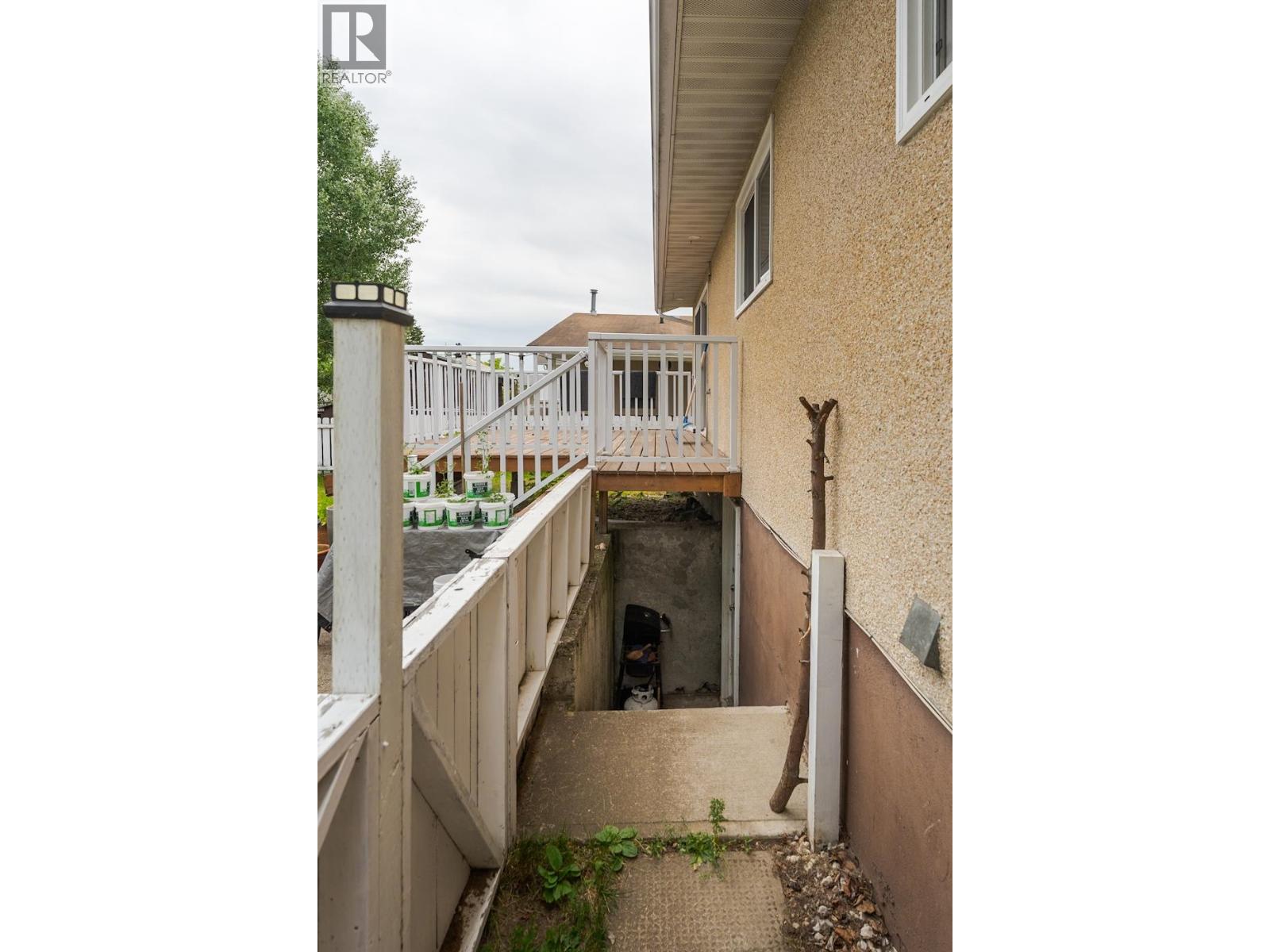 Photo 35 of 37 — 636 LACOMA STREET · Prince George, BC