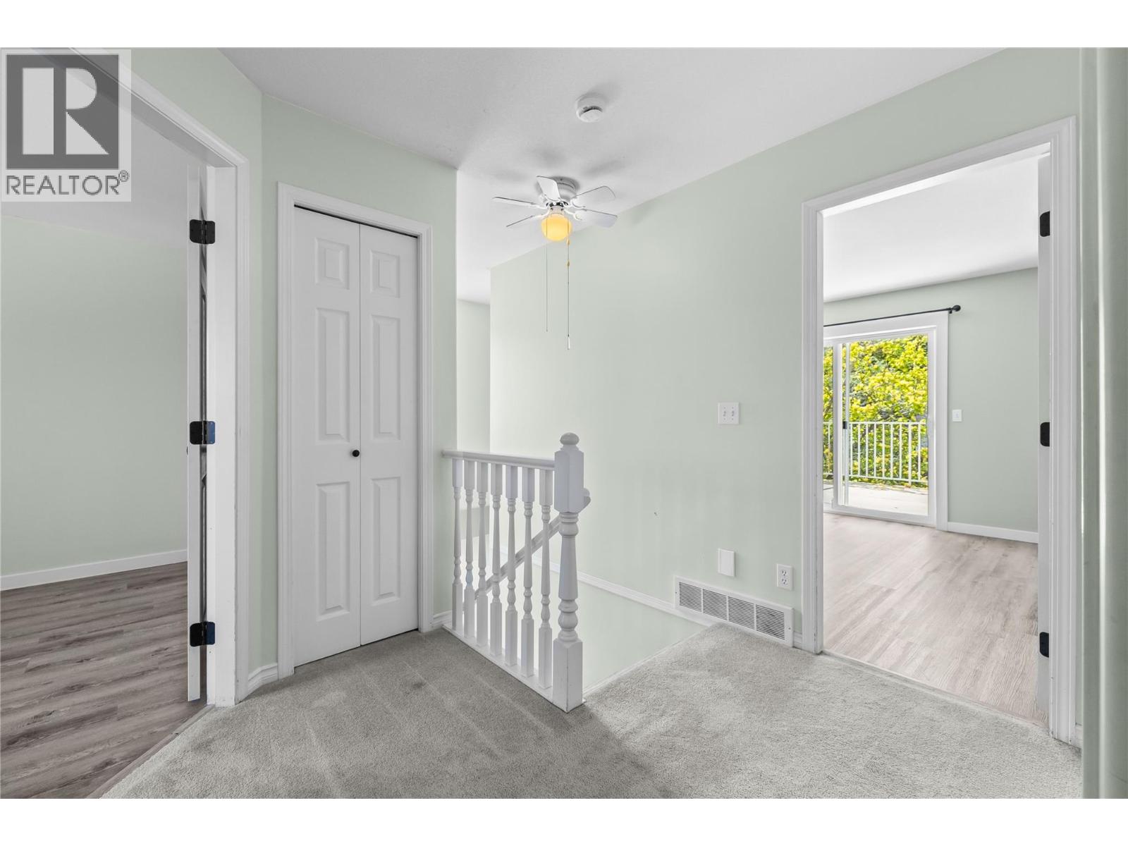 3831 Gellatly Road S - 27