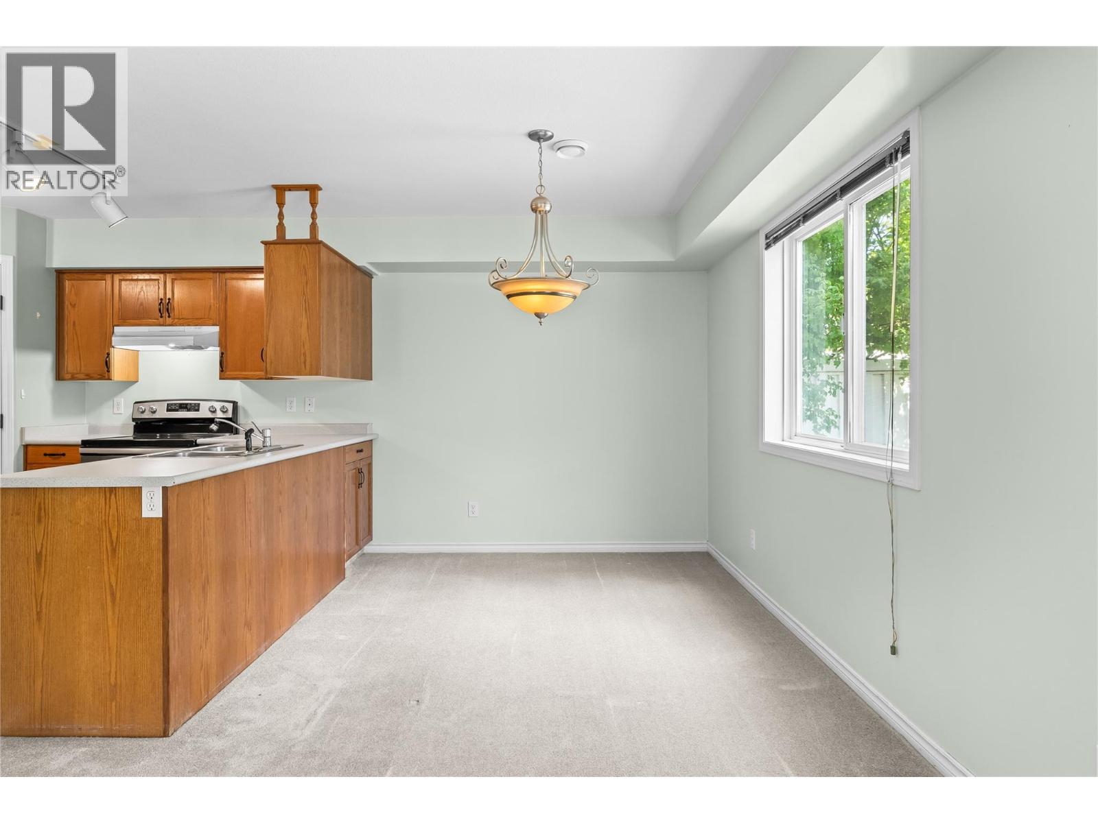 3831 Gellatly Road S - 18