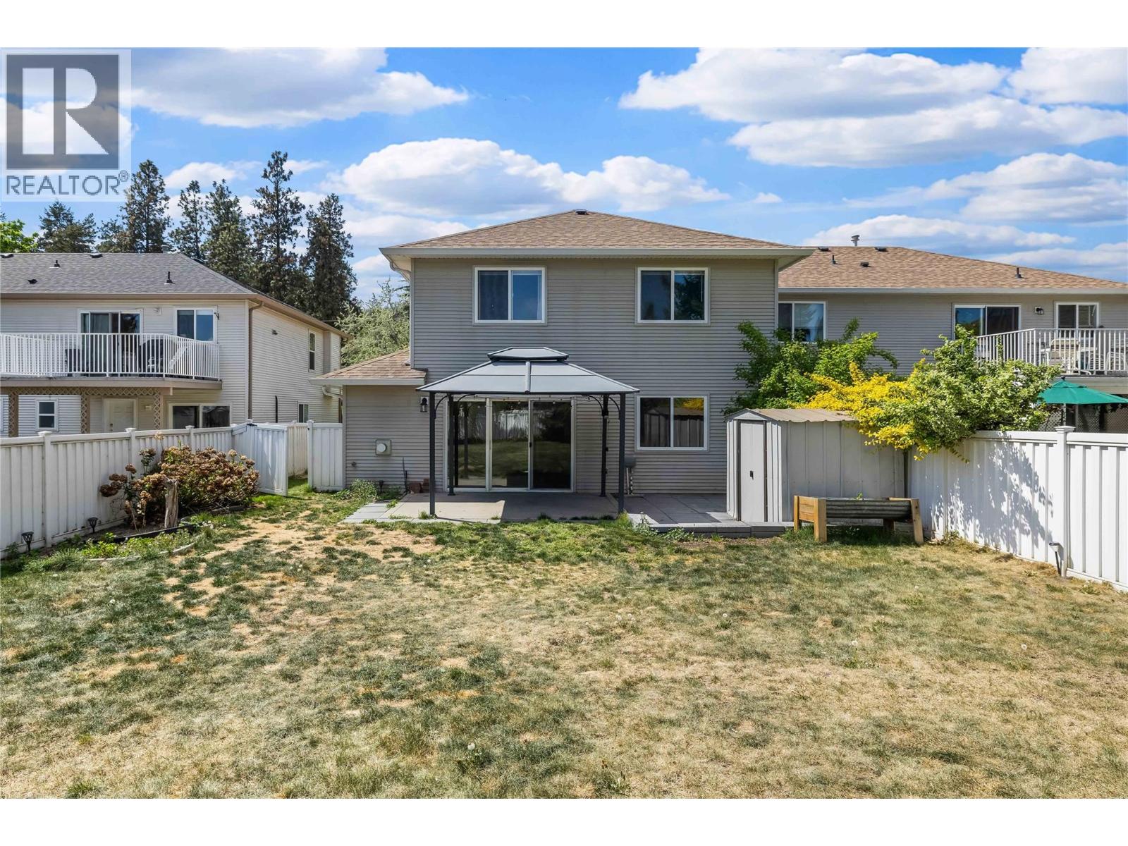 3831 Gellatly Road S - 55