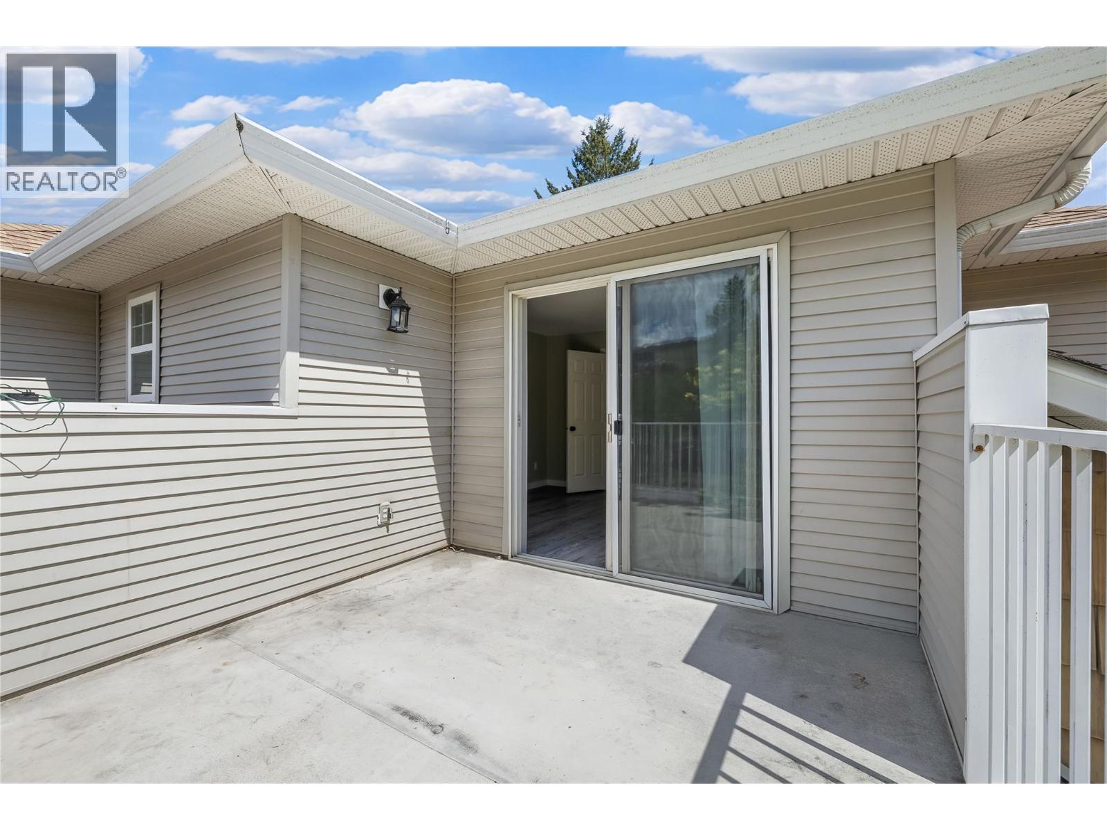 3831 Gellatly Road S - 41