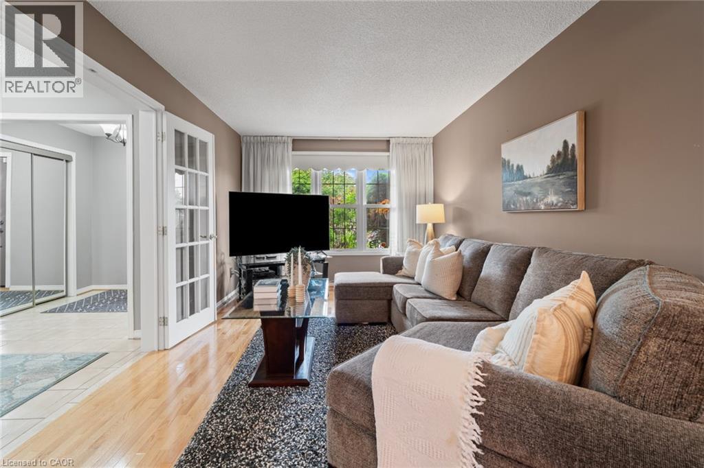 8 COCHRANE Avenue - Image 8
