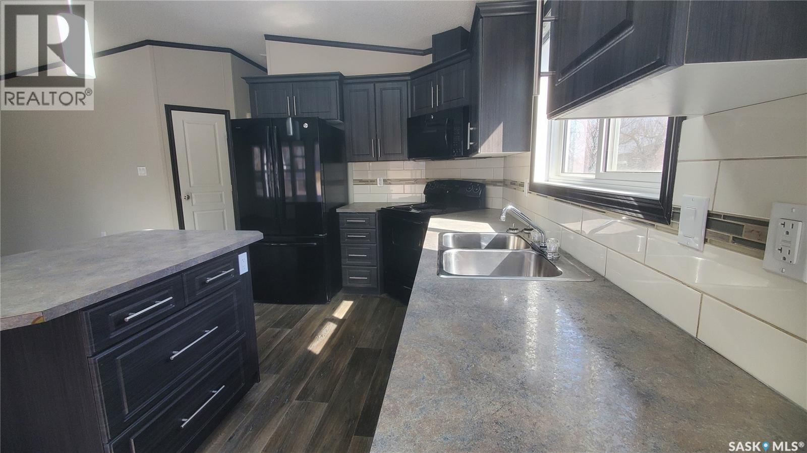 405 2nd AVENUE SE - 5