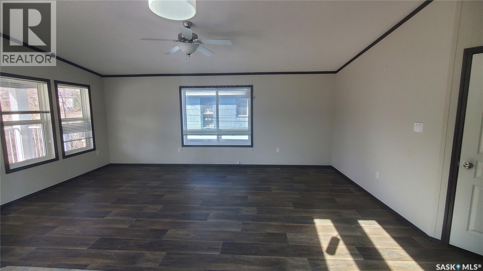 405 2nd AVENUE SE - 6