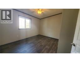 405 2nd Avenue Se, Weyburn, SK S4H1W9 Photo 9