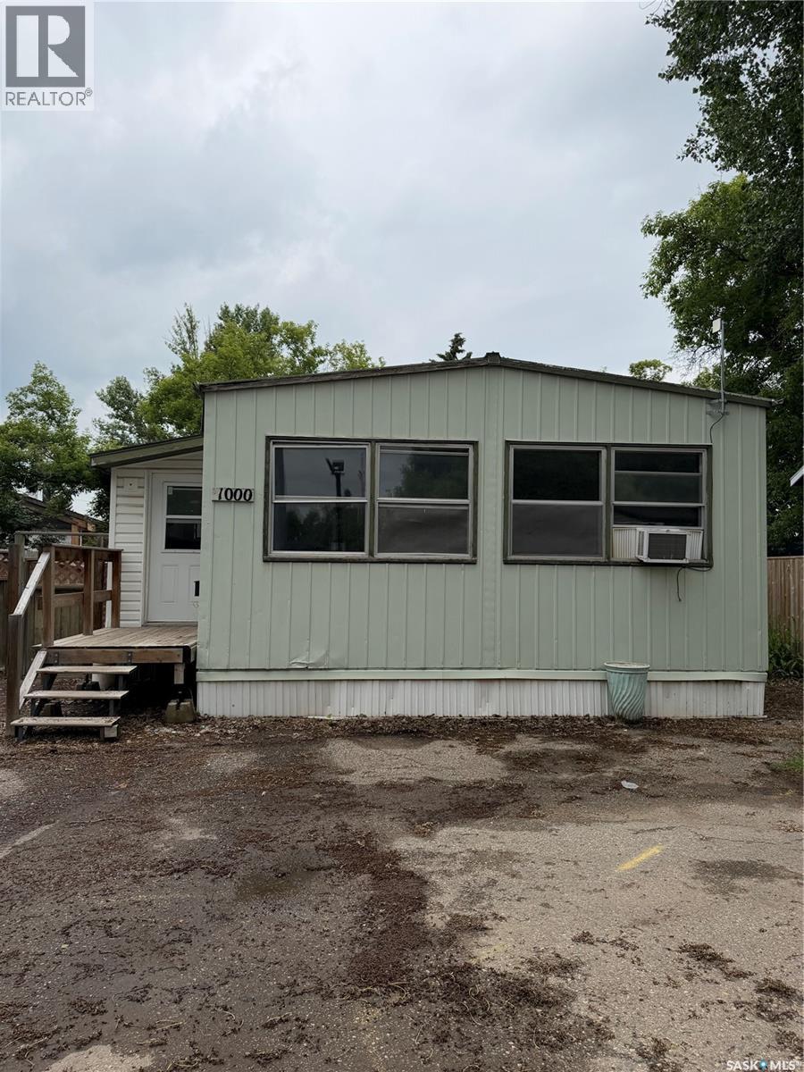 1000 1524 Rayner AVENUE - 1