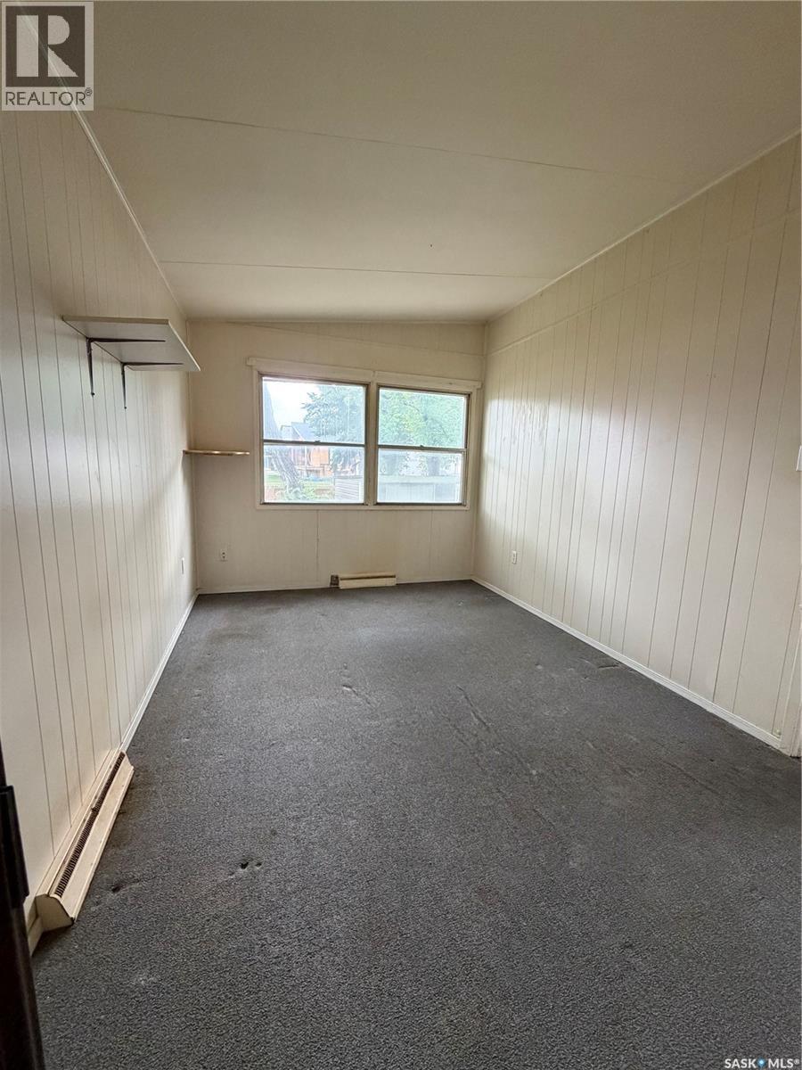 1000 1524 Rayner AVENUE - 14