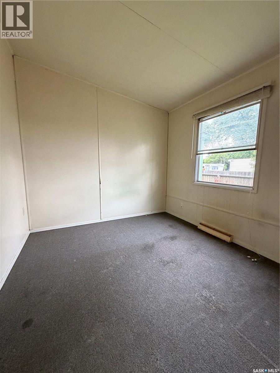 1000 1524 Rayner AVENUE - 15