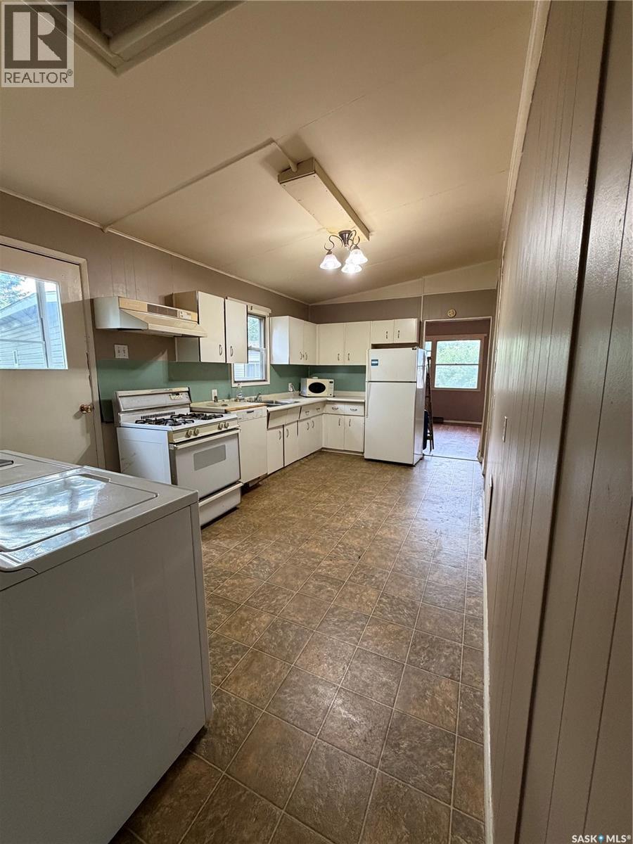 1000 1524 Rayner AVENUE - 19