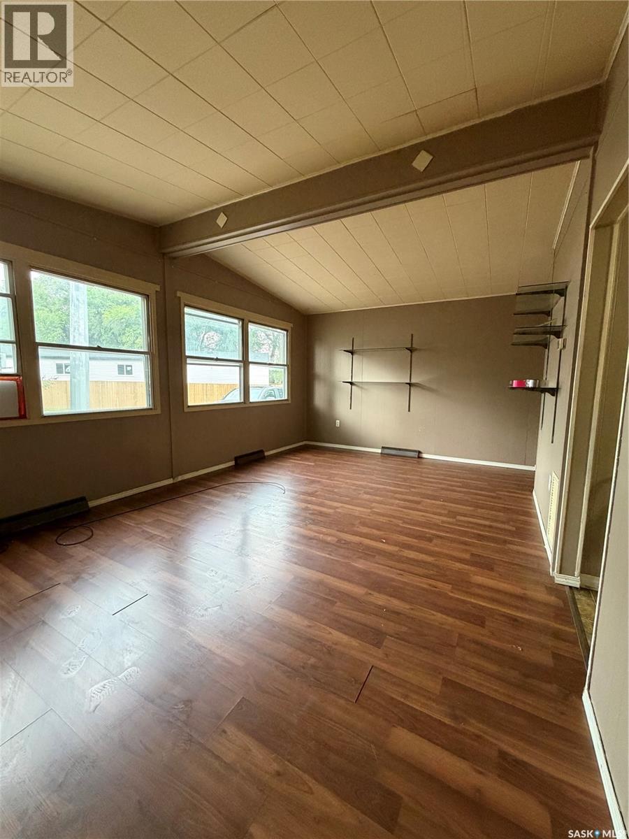 1000 1524 Rayner AVENUE - 5