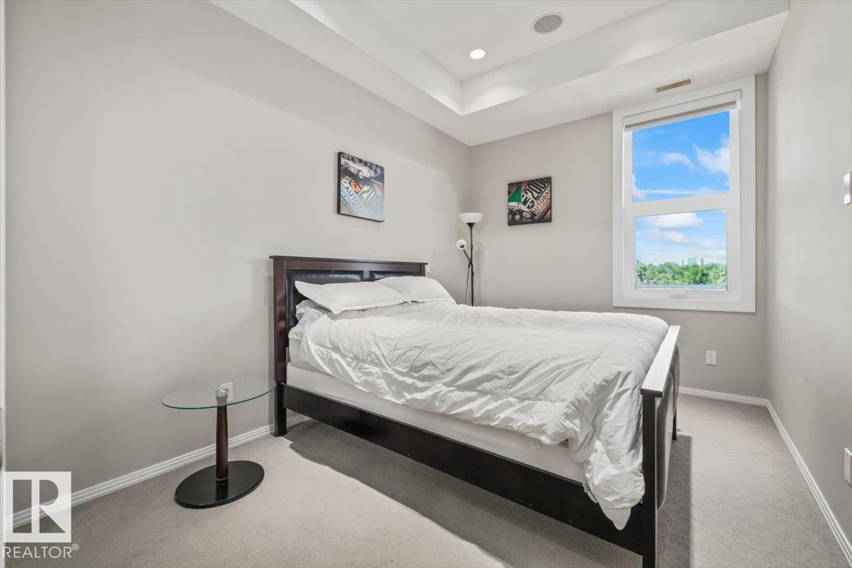 #427 10531 117 ST NW - 16