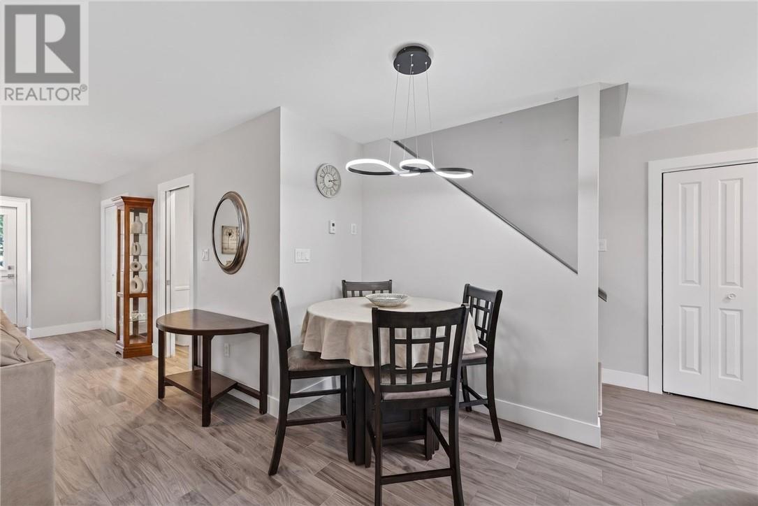 43 Power Street - 22