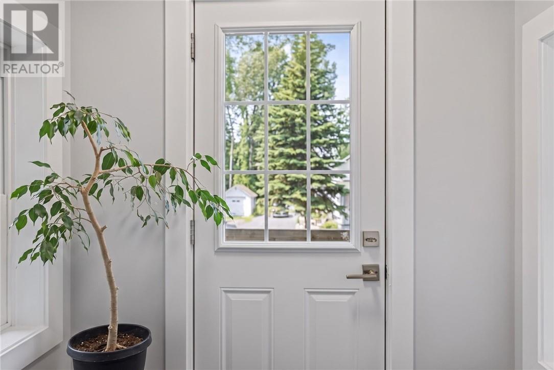 43 Power Street - 35