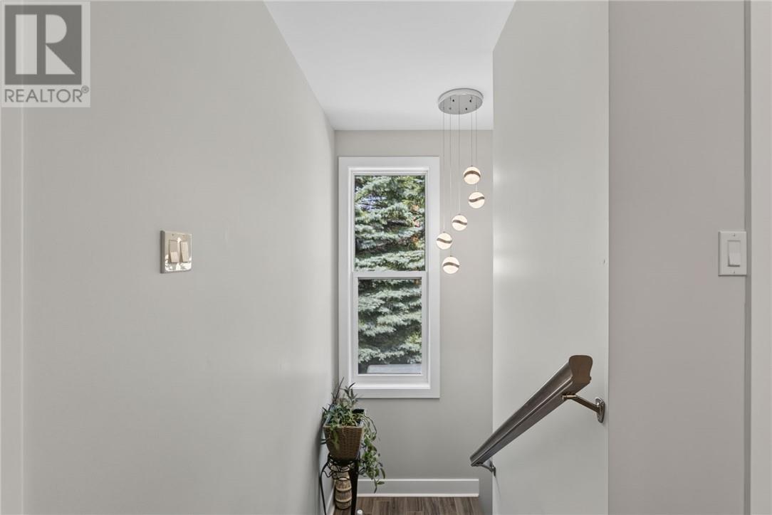 43 Power Street - 39