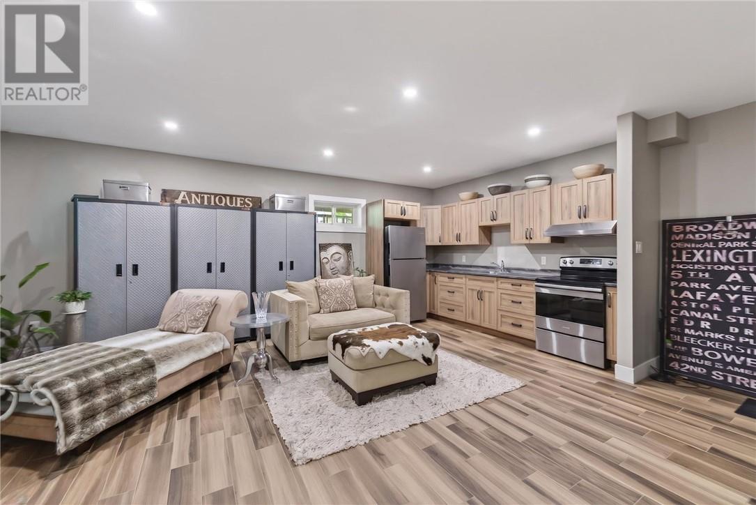 43 Power Street - 57