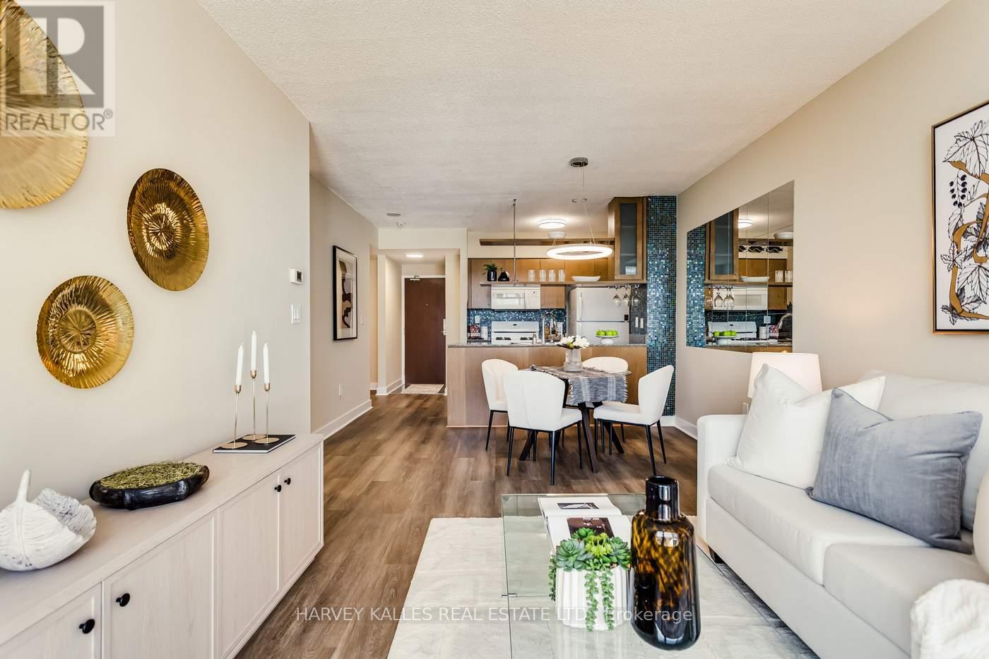 #3808 35 MARINER TERRACE - 22