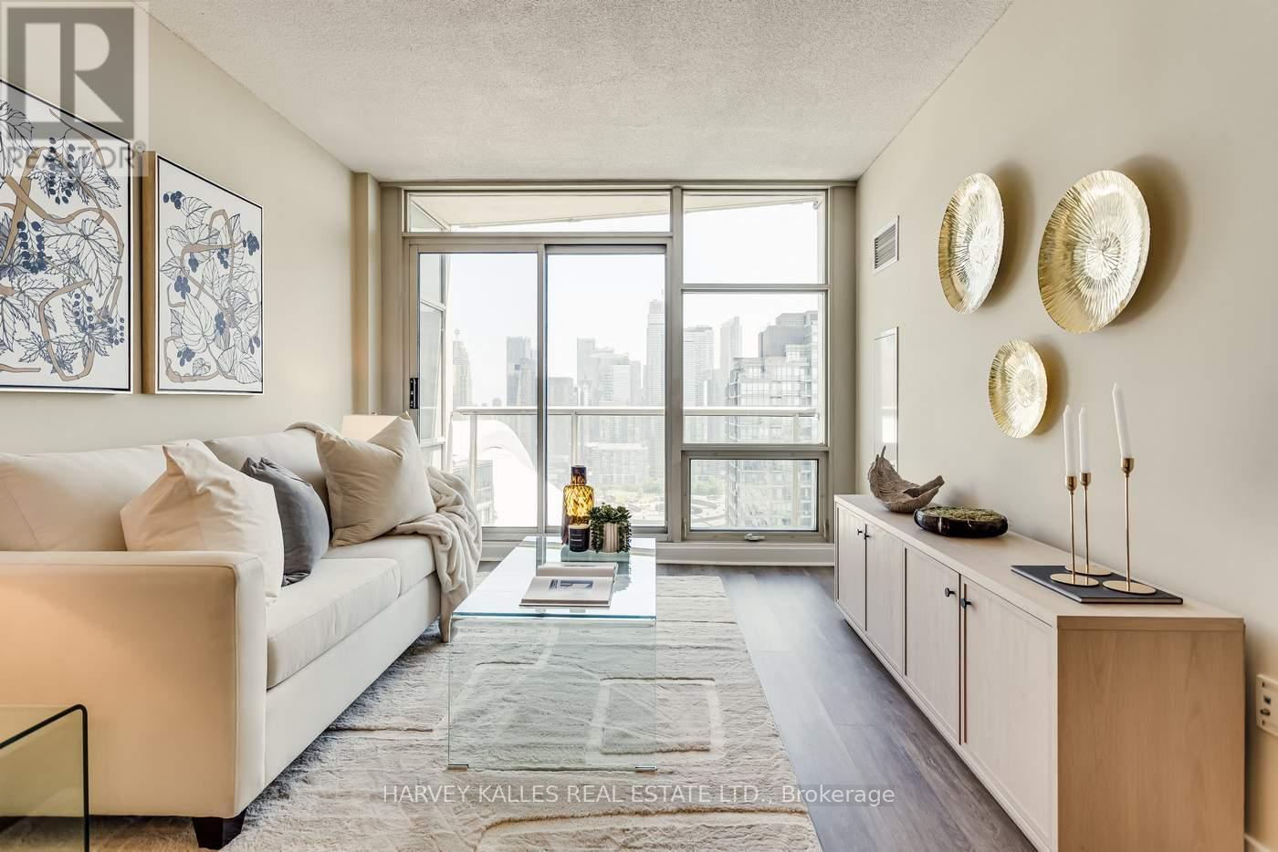 #3808 35 MARINER TERRACE - 17