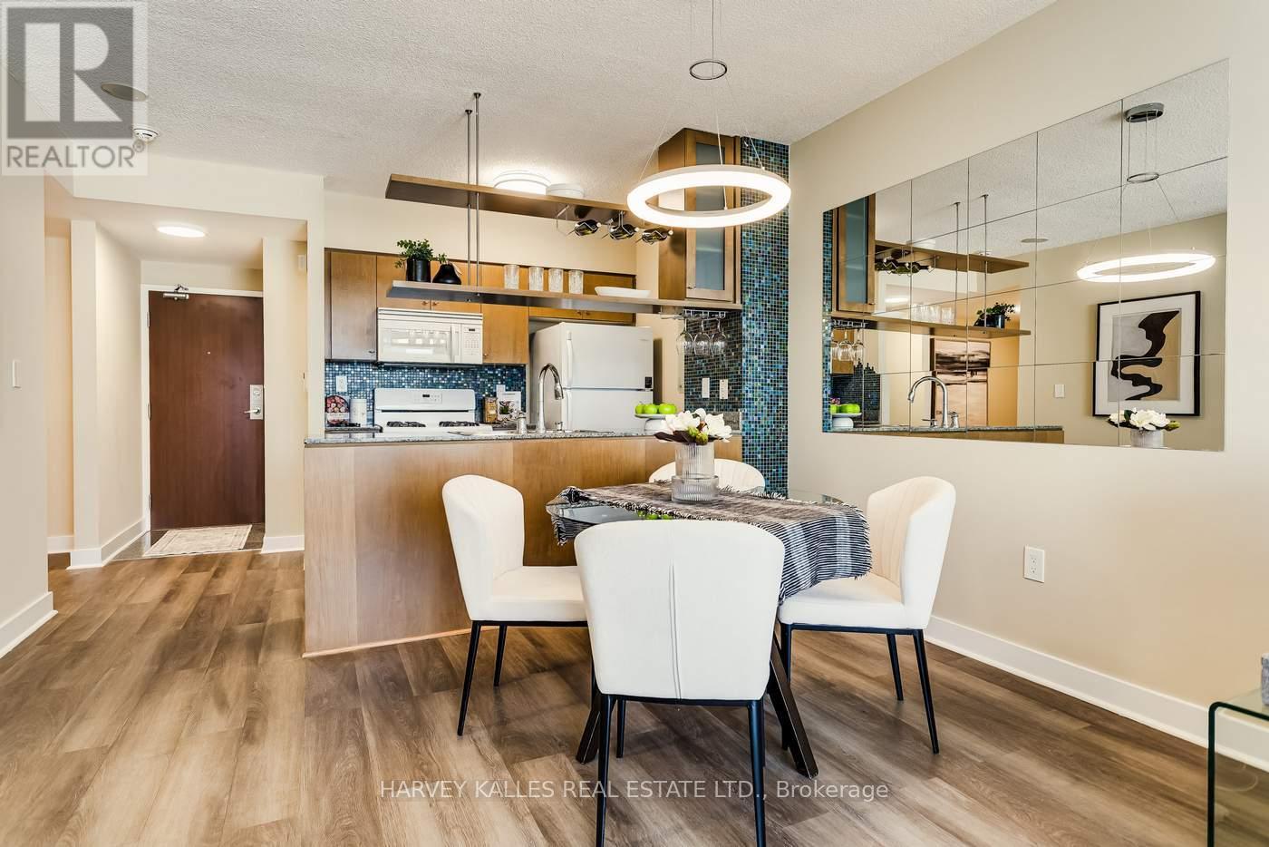 #3808 35 MARINER TERRACE - Image 16