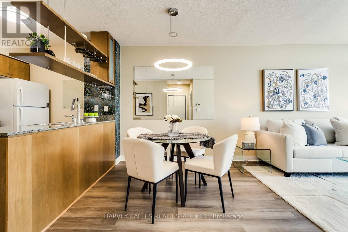 #3808 35 MARINER TERRACE - 15