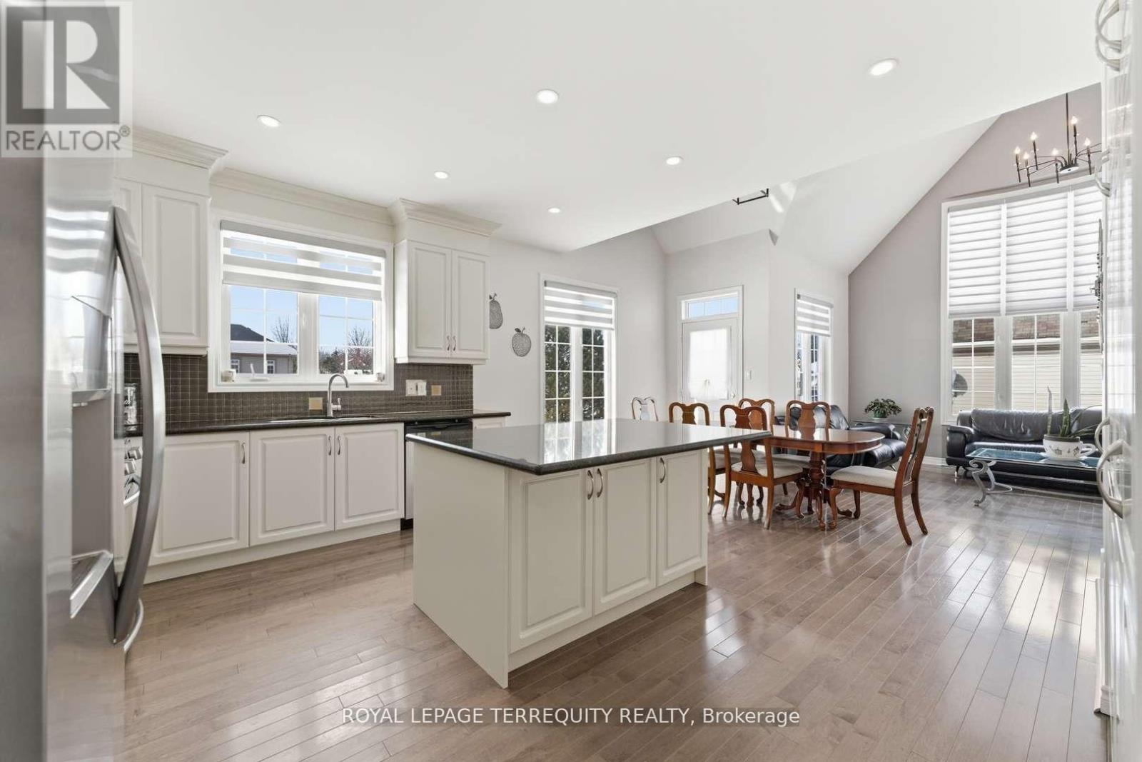 10 CULHAM TRAIL - 8