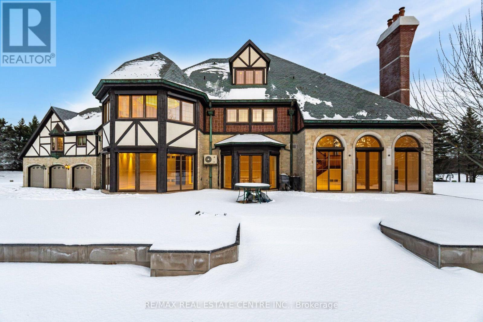 2 EDGEFOREST DRIVE - Image 41