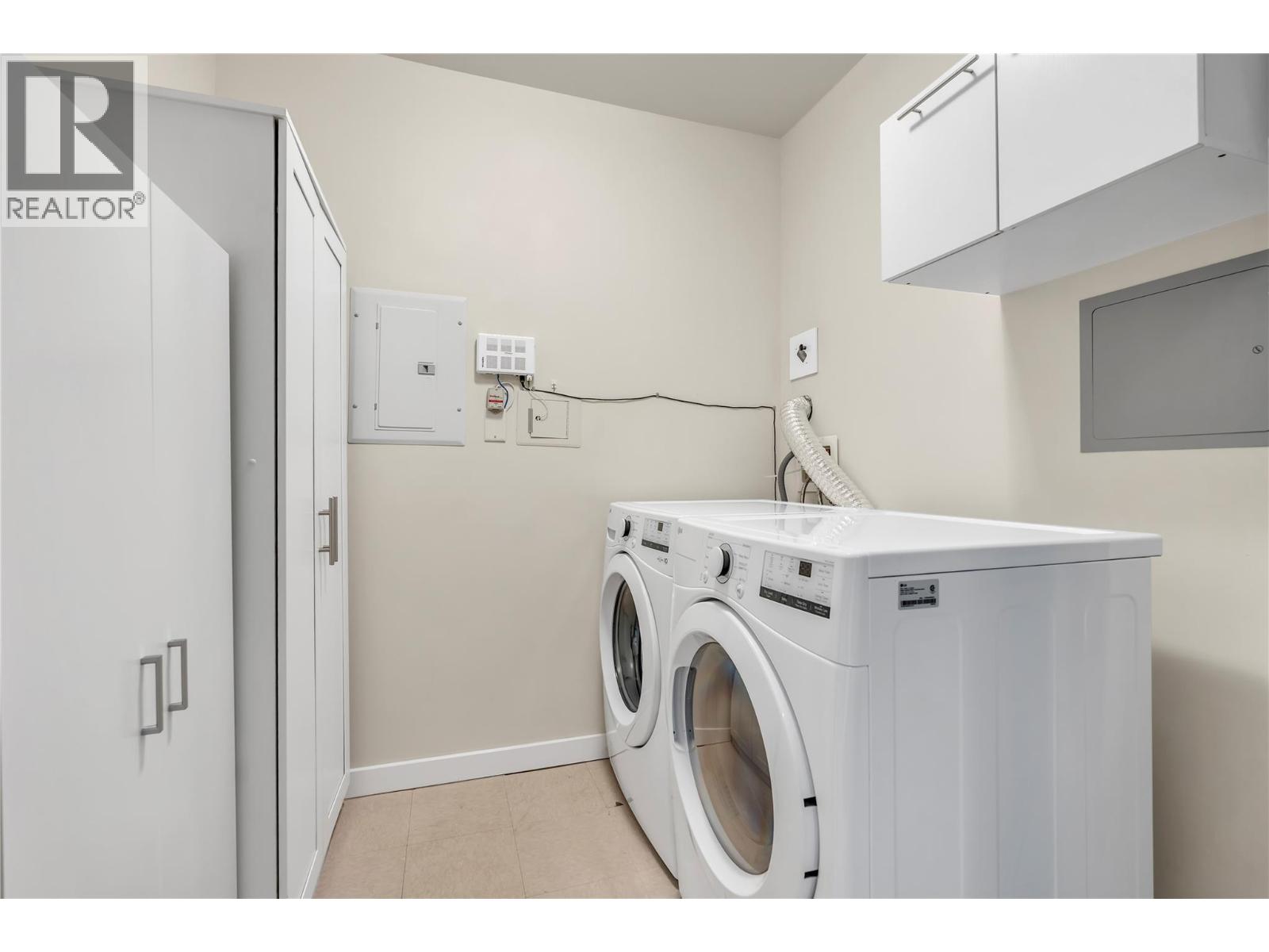 #505 3301 Skaha Lake Road - 24