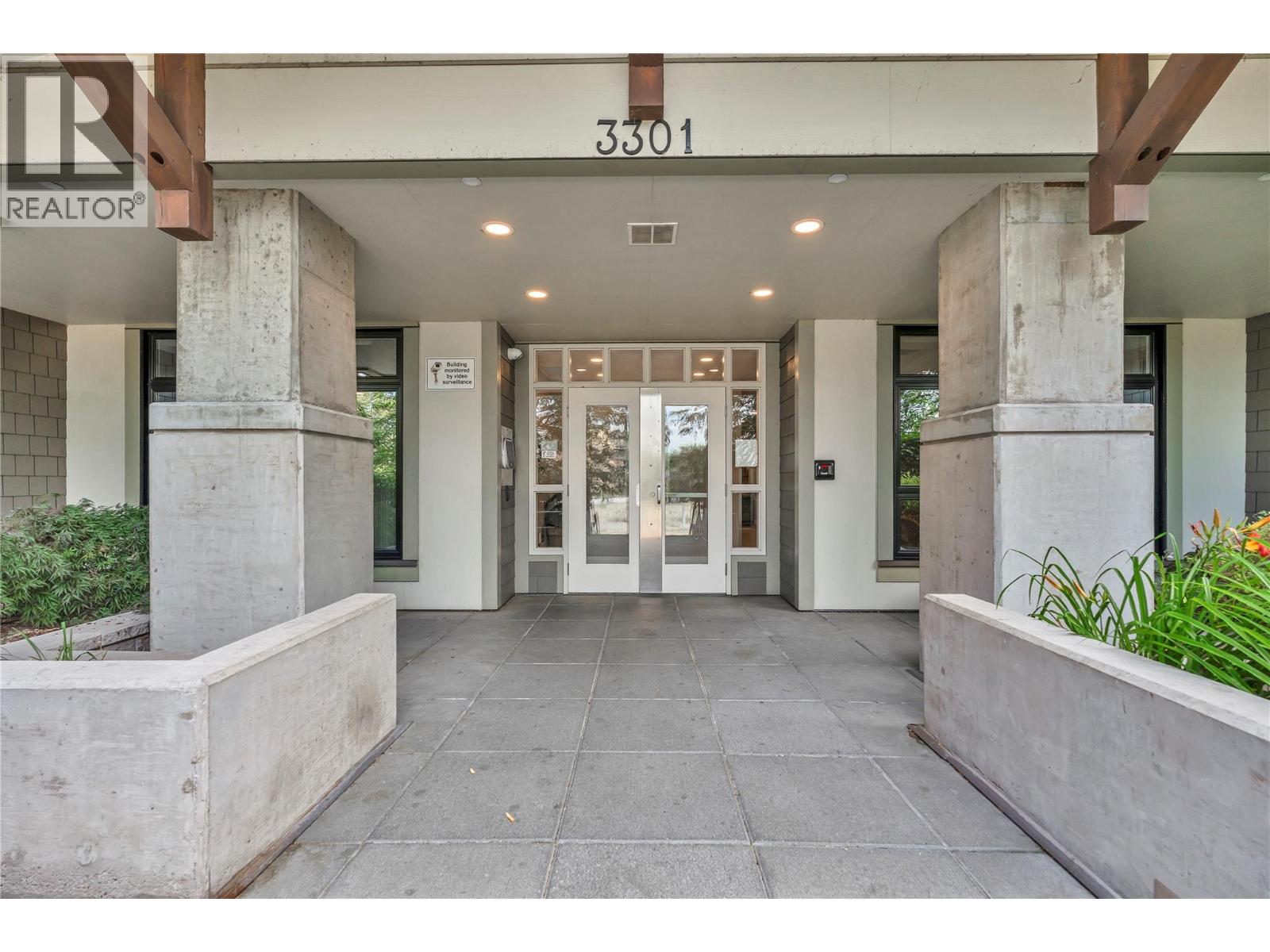 #505 3301 Skaha Lake Road - 32