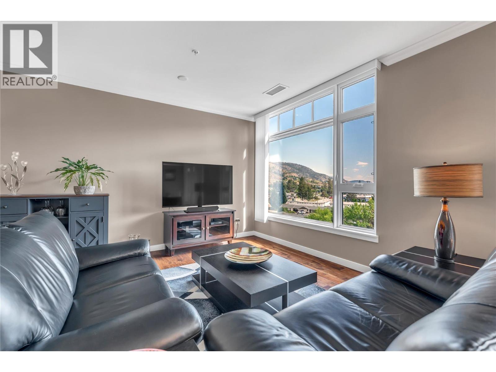 #505 3301 Skaha Lake Road - 4