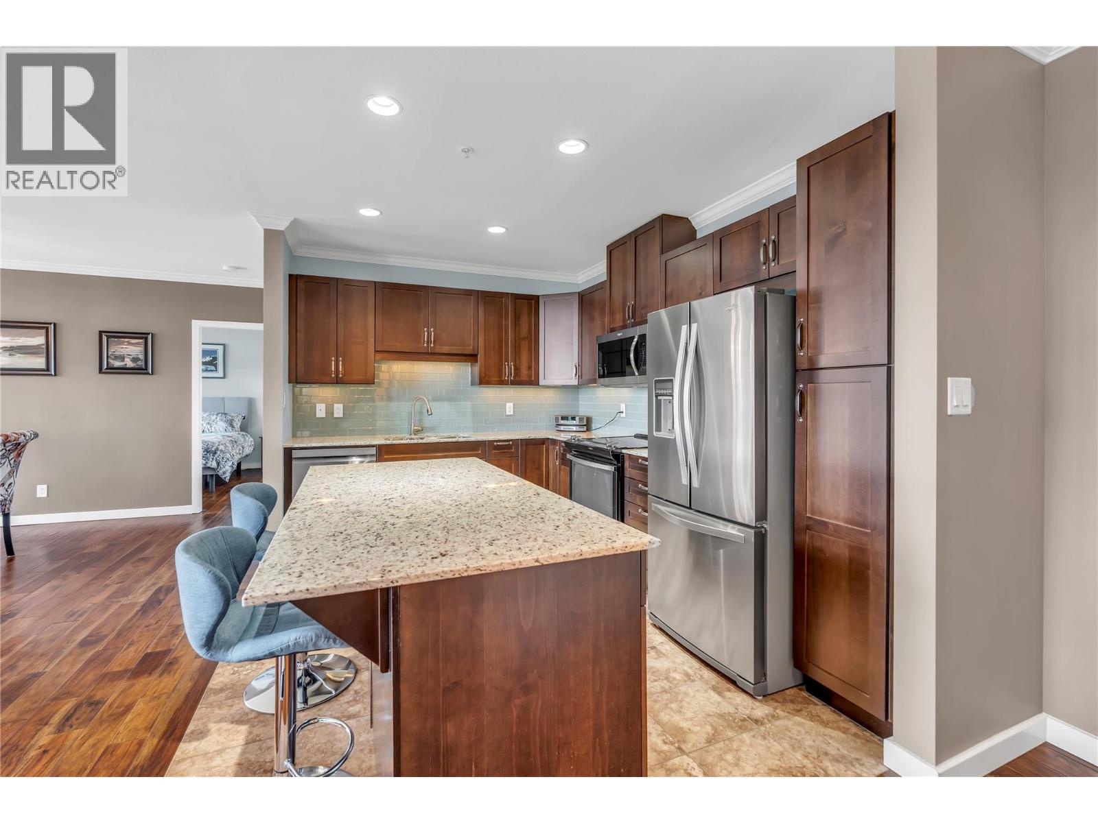 #505 3301 Skaha Lake Road - 8