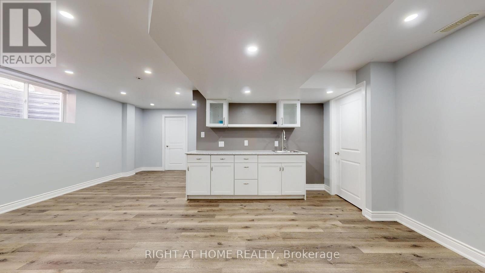 937 LENNON WAY - Image 38