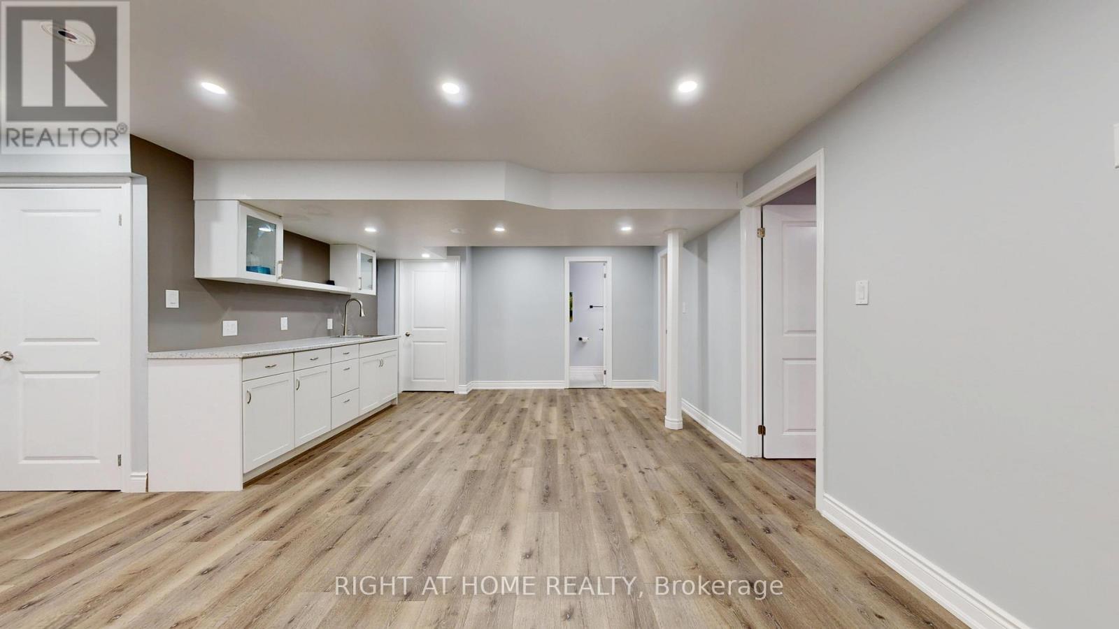 937 LENNON WAY - 39