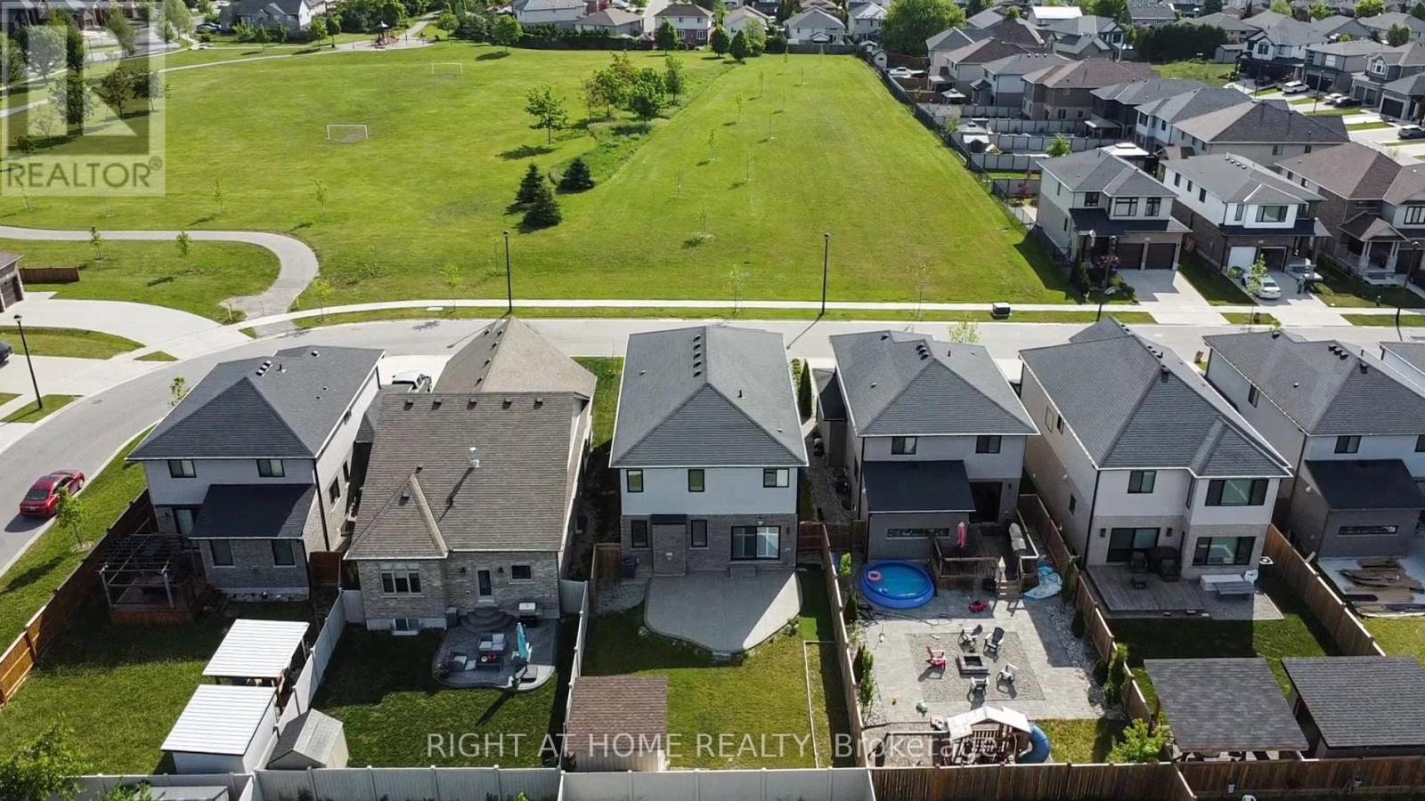 937 LENNON WAY - Image 44