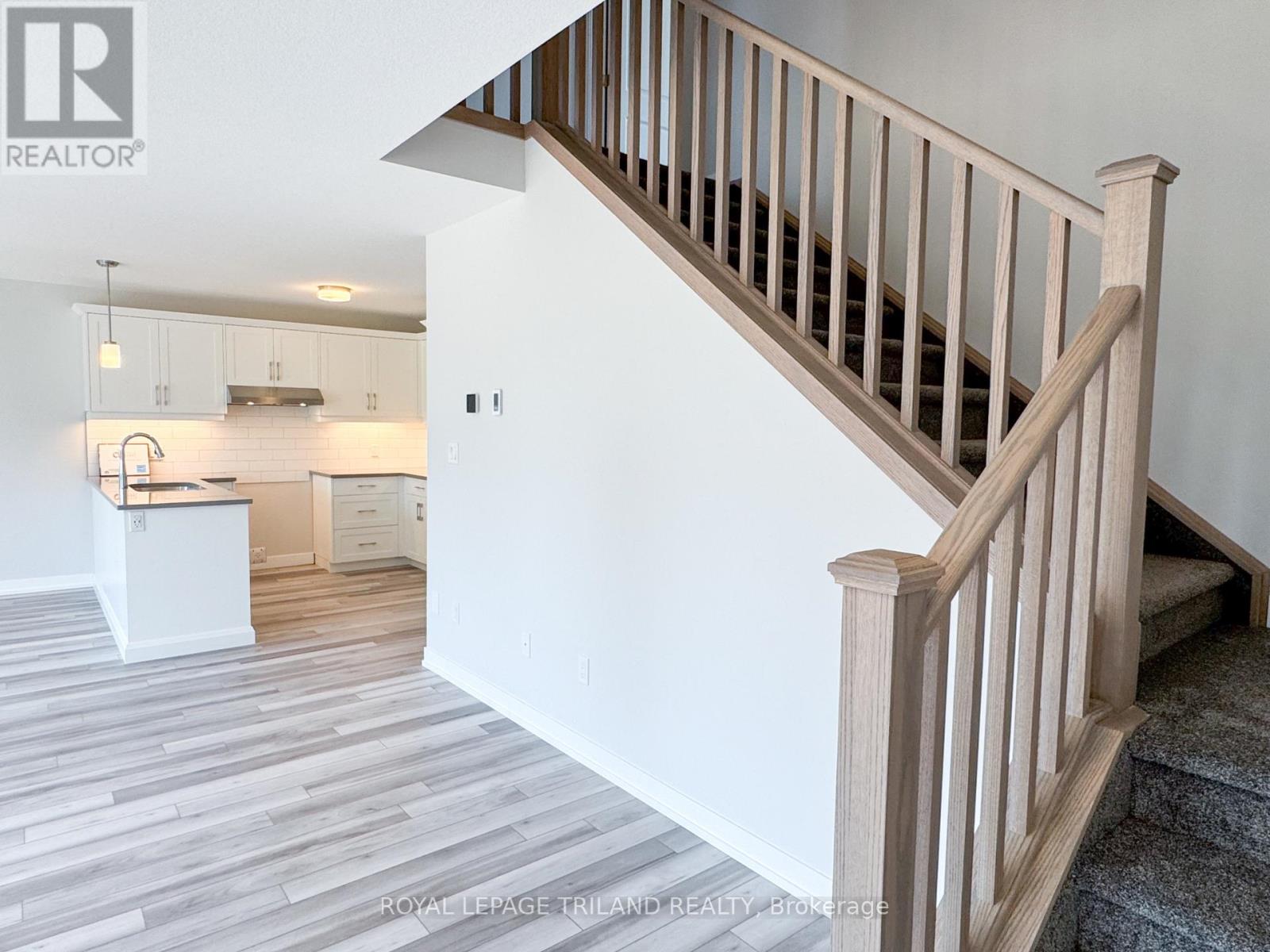 117 STYLES DRIVE - 12