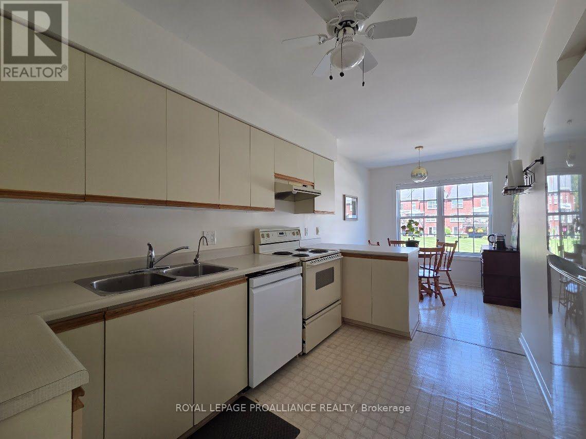 40 COUNTRY CLUB PLACE - Image 9