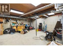 112 Walker Road, Clearwater, BC V0E1N1 Photo 24