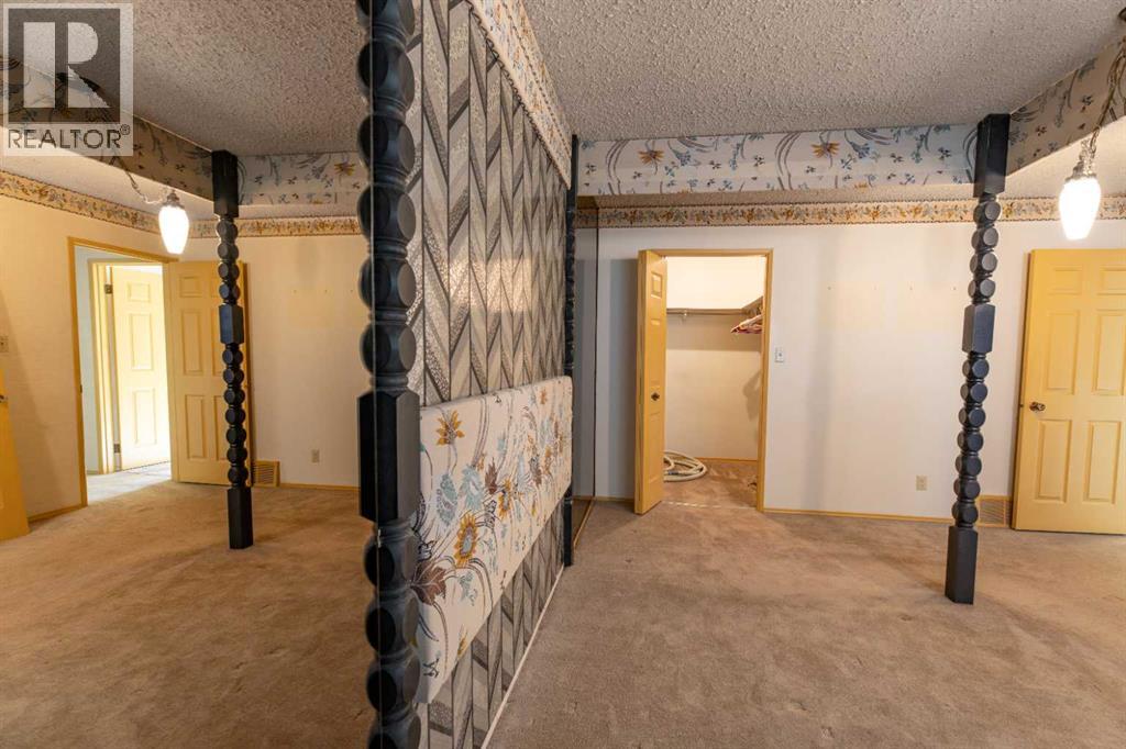 548 Mountain Street - 17