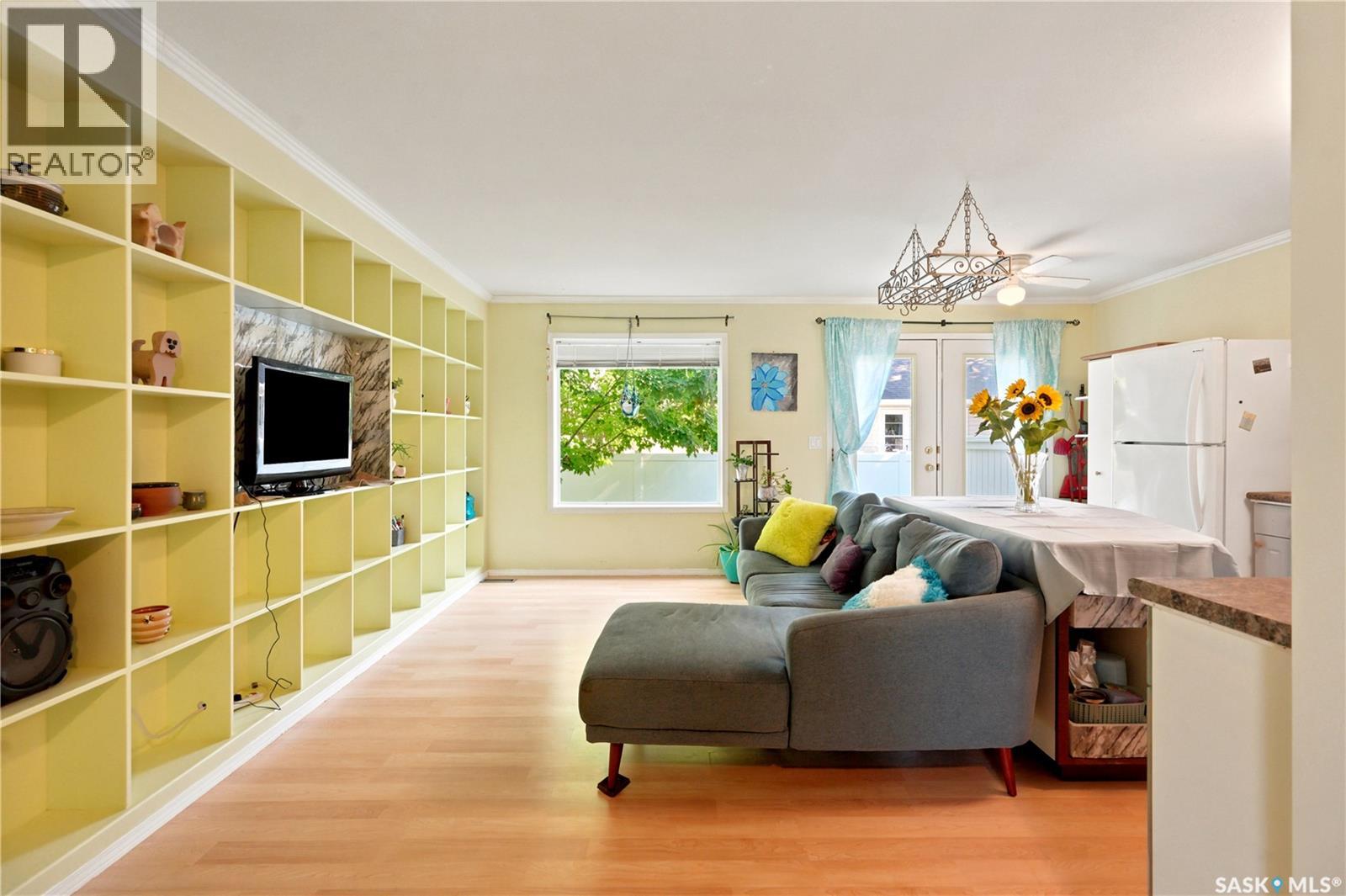 #127 535 McWillie AVENUE - 8