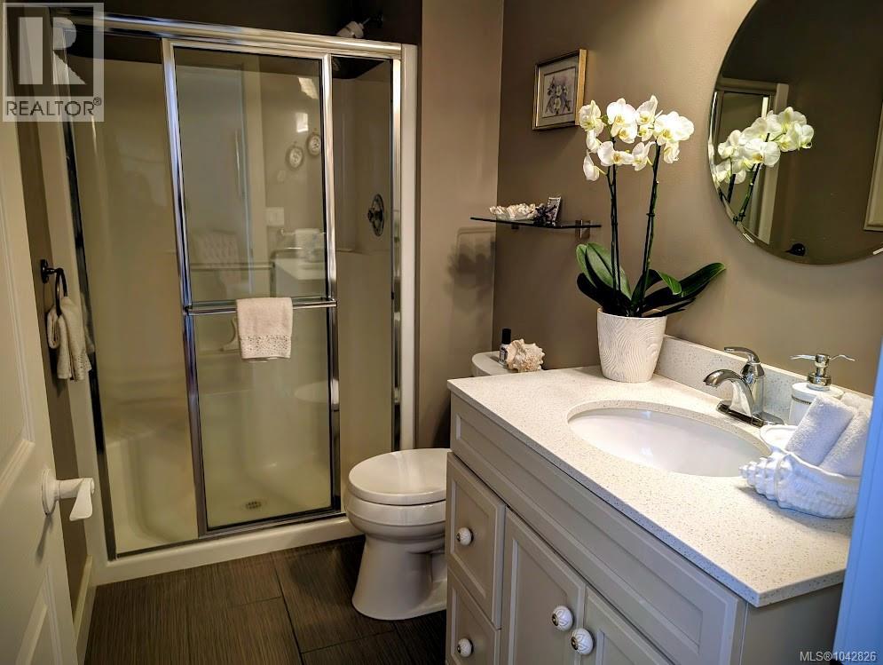 1307 Oceanside Dr - 13