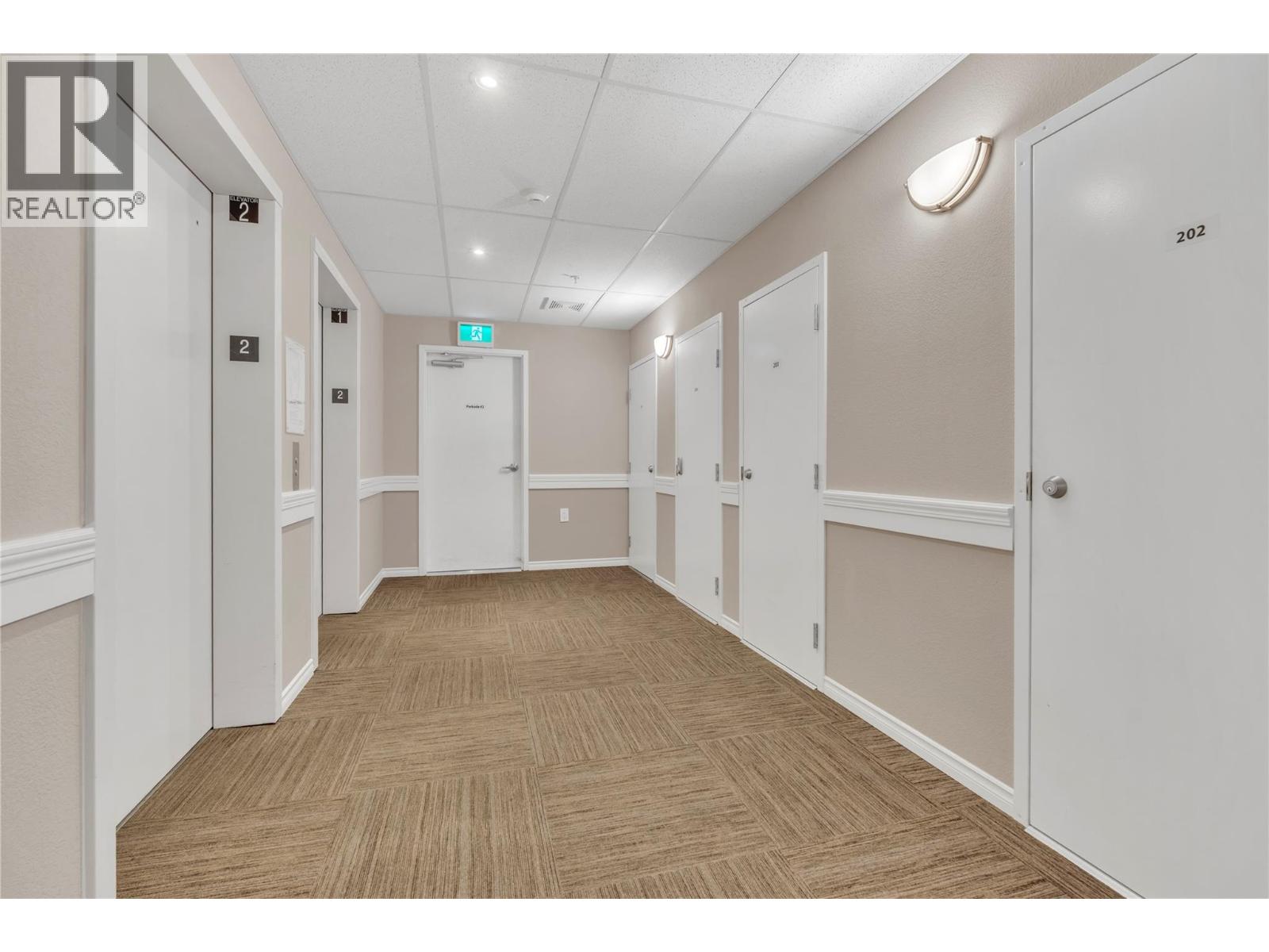 #804 3346 SKAHA LAKE Road - 39