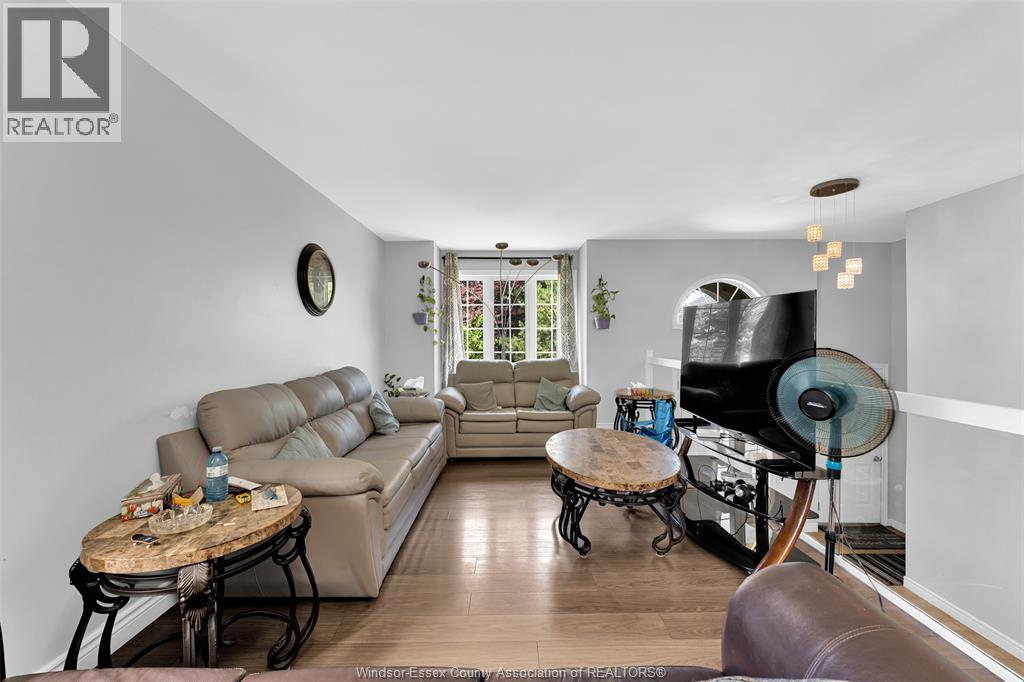 2156 DOMINION BOULEVARD - 4