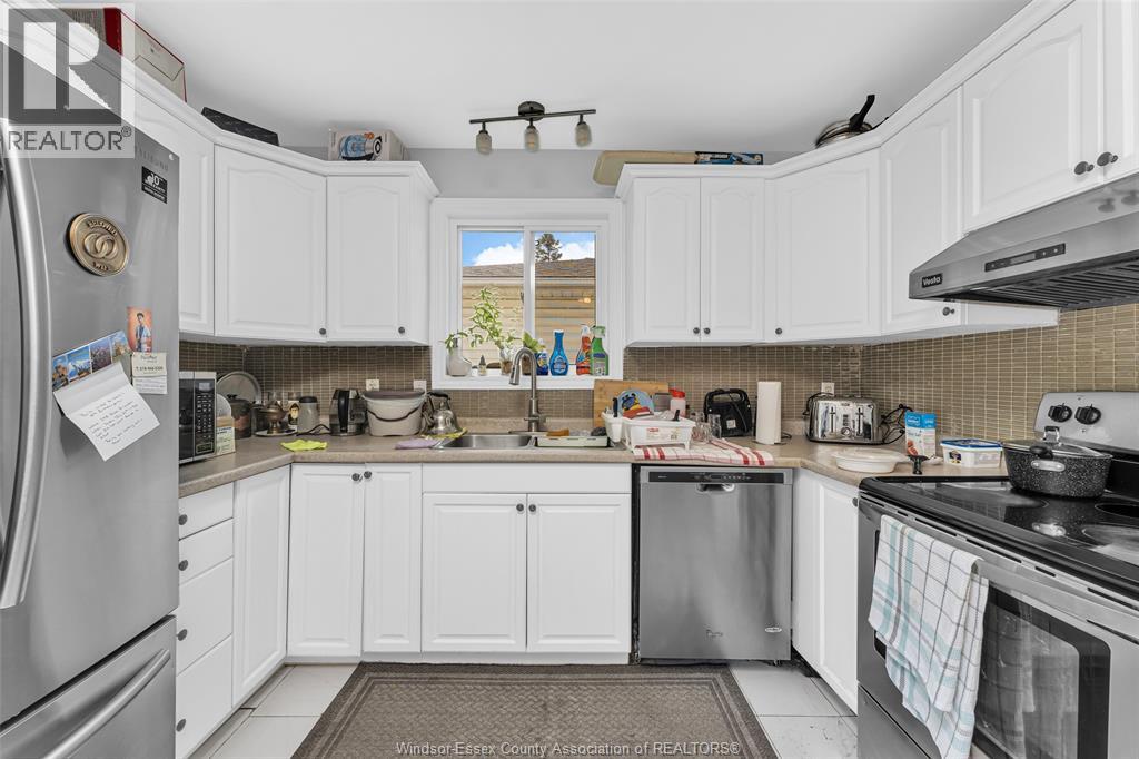 2156 DOMINION BOULEVARD - 6