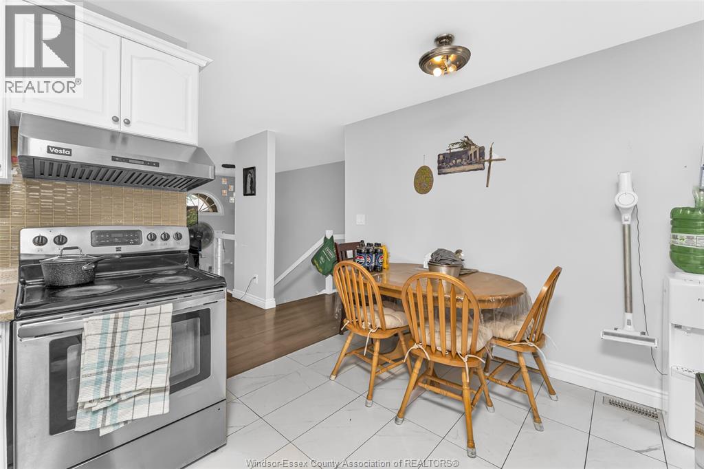2156 DOMINION BOULEVARD - 7