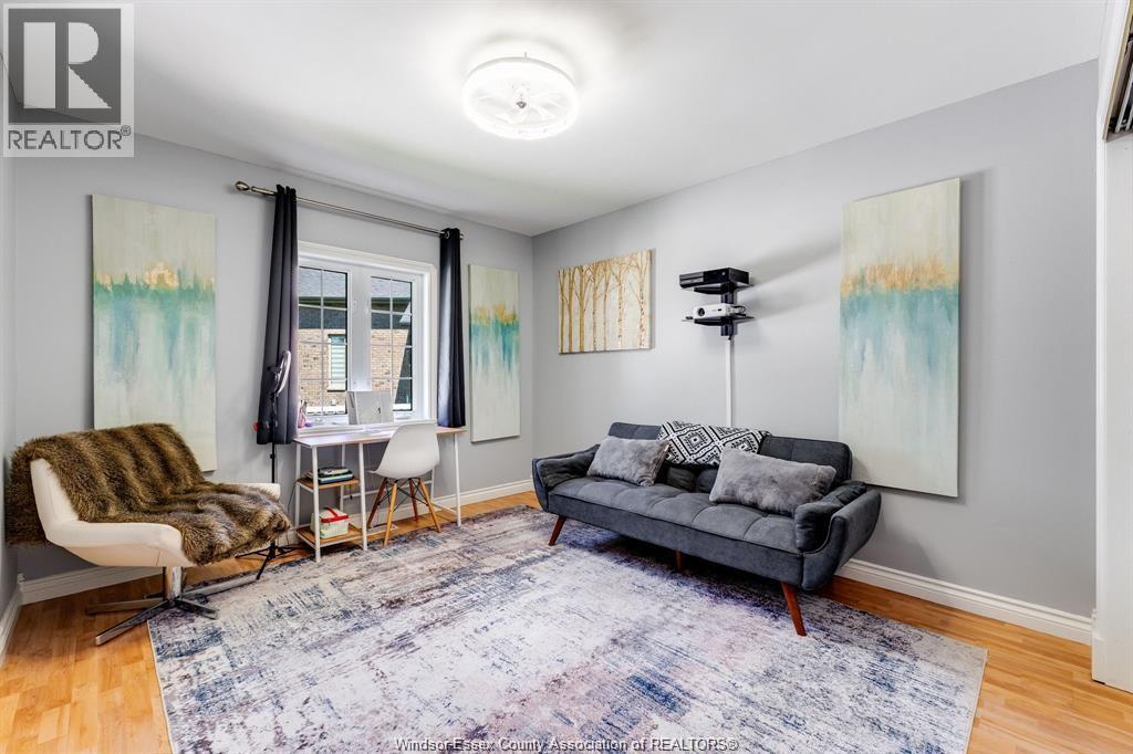 986 PORRONE DRIVE - 22