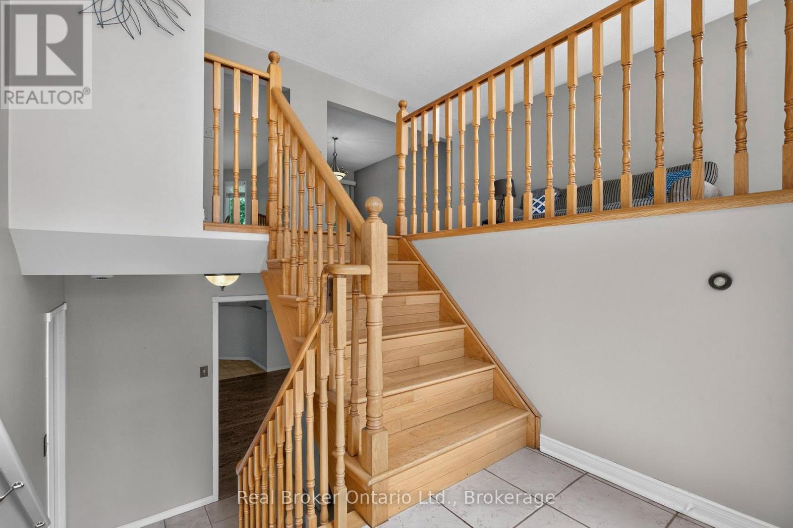 47 TIMBERLAND CRESCENT - Image 16