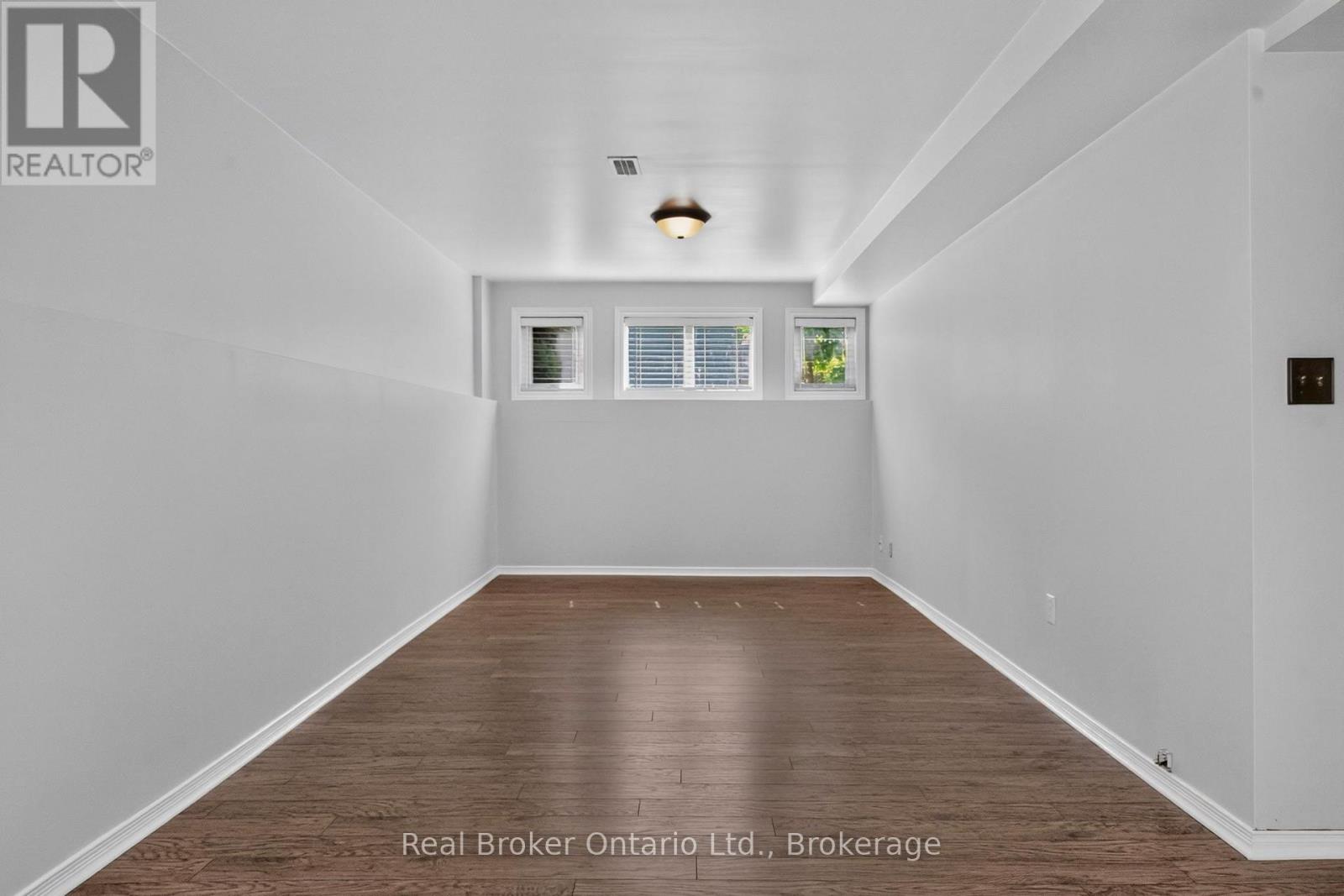 47 TIMBERLAND CRESCENT - Image 18