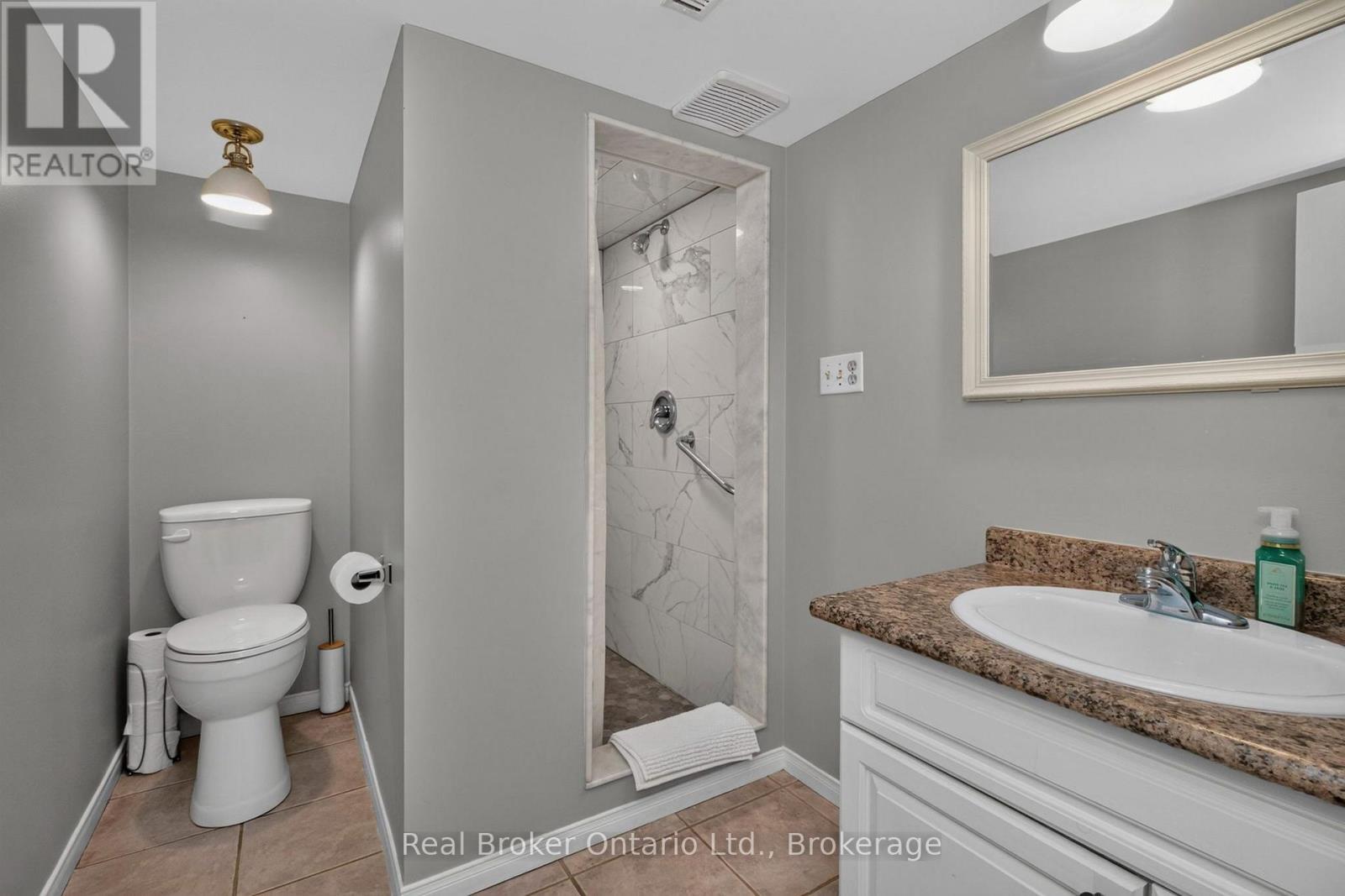 47 TIMBERLAND CRESCENT - Image 20