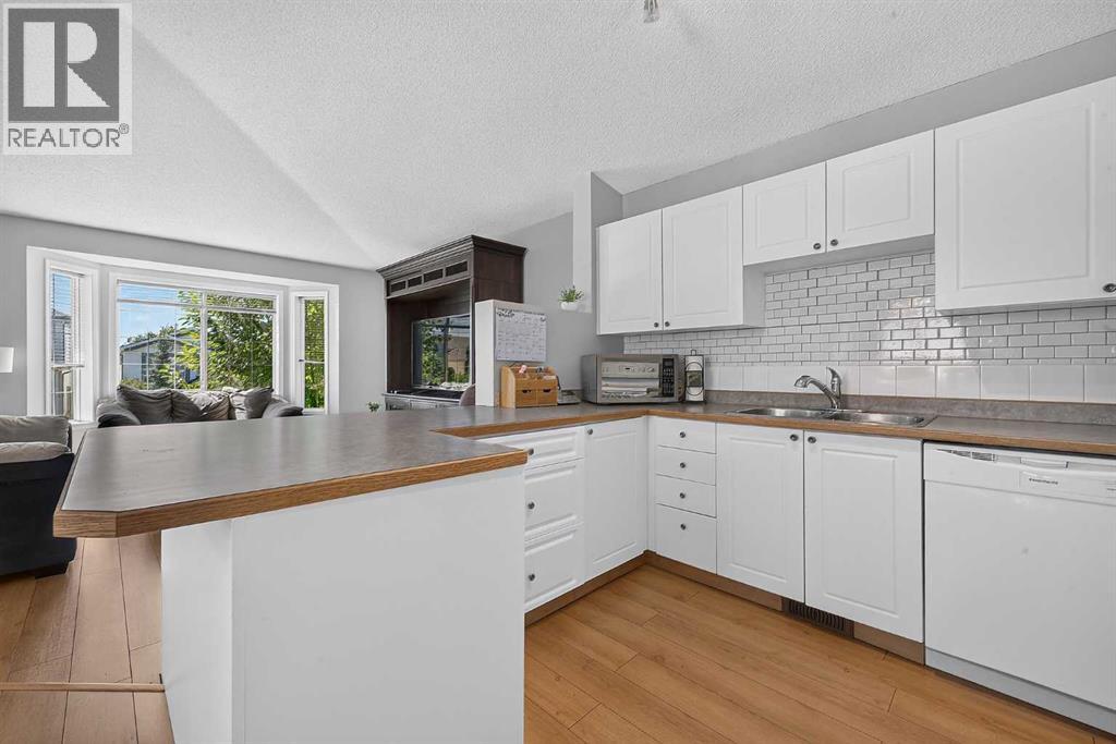 173 Martin Crossing Crescent NE - 13