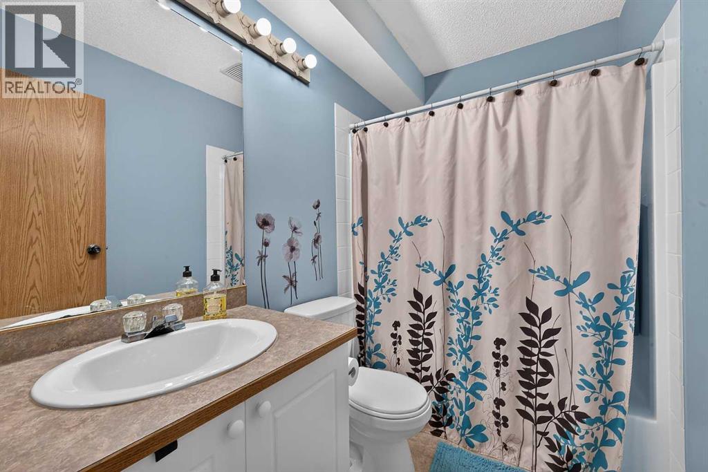 173 Martin Crossing Crescent NE - 14