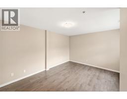 3388 Skaha Lake Road Unit# 201, Penticton, BC V2A6G4 Photo 16