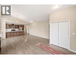 Primary Bedroom - 3388 Skaha Lake Road Unit# 201, Penticton, BC V2A6G4 Photo 6